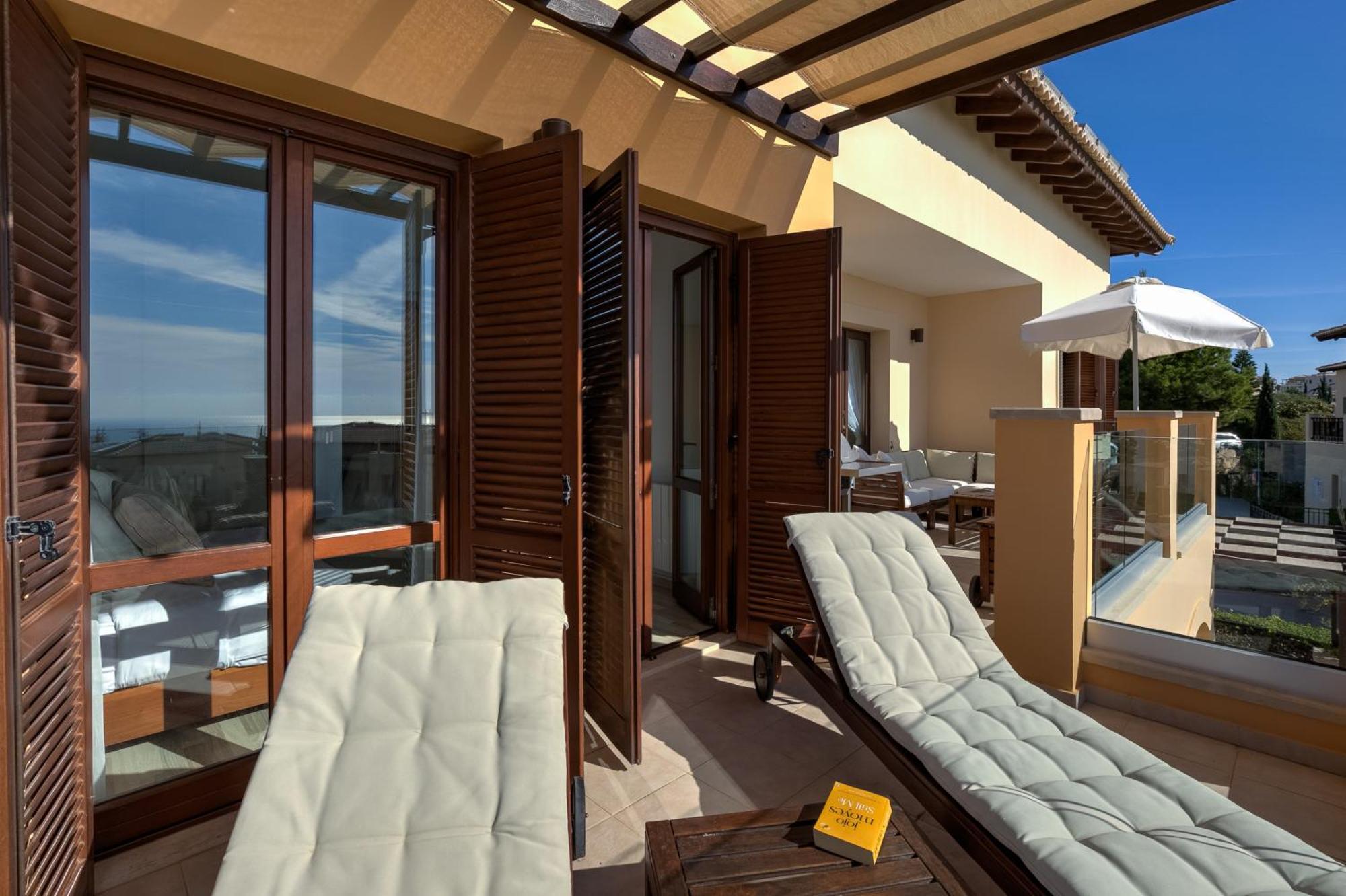 2 Bedroom Apartment Thalassa With Sea And Sunset Views, Aphrodite Hills Resort Куклия Экстерьер фото